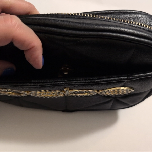 BEBE Purse Zaza Camera Crossbody Bag - Black Rhinestone NWT - Picture 2 of 8
